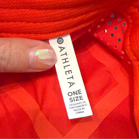 Athleta Distance Laser Cap - Picture 4 of 5